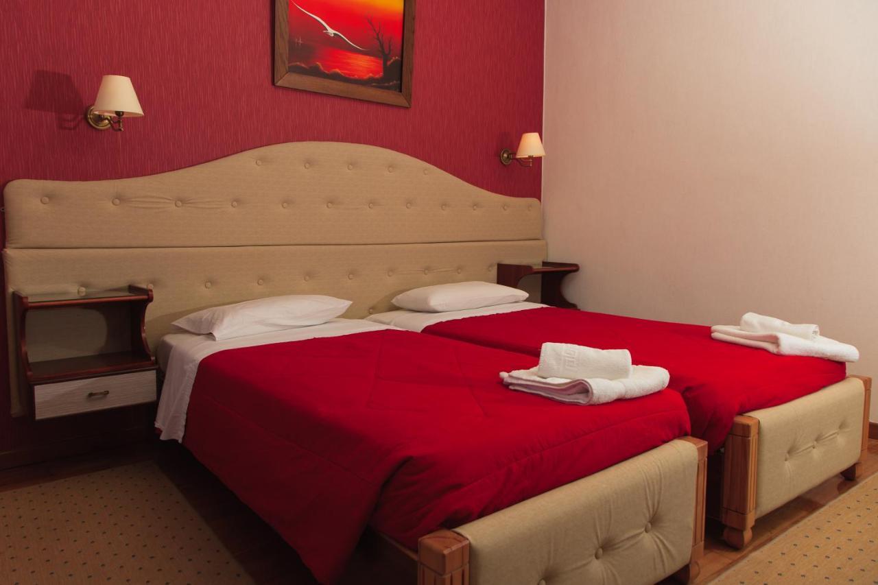 Bed and Breakfast Yannis Nydri  Exterior foto